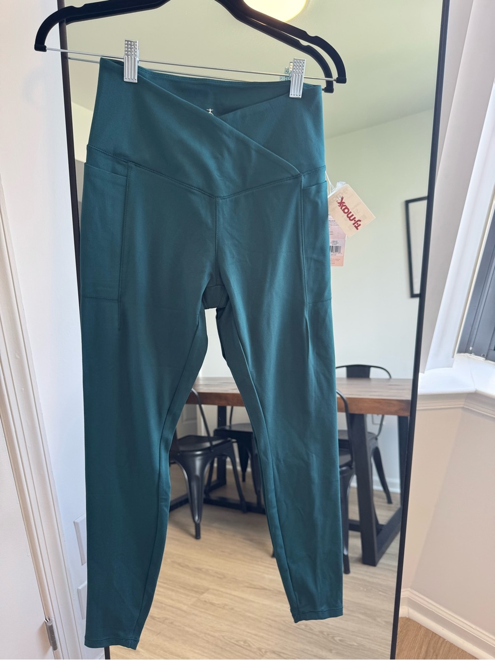 Danskin Teal Workout Leggings